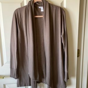 NWOT Athleta Pranayama Restore Wrap size M